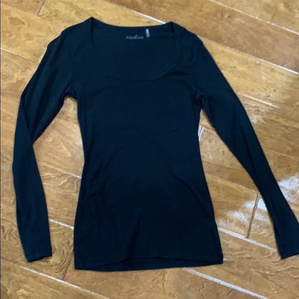 Caslon Black long Sleeve, long length Tee